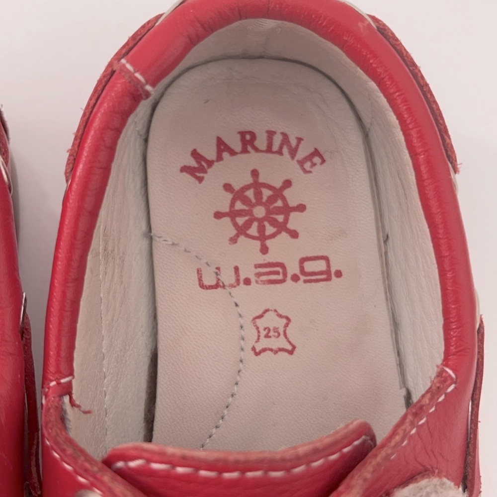 Marine W.A.G. Boys Red Moccasins Size 25 - Picture 7 of 9